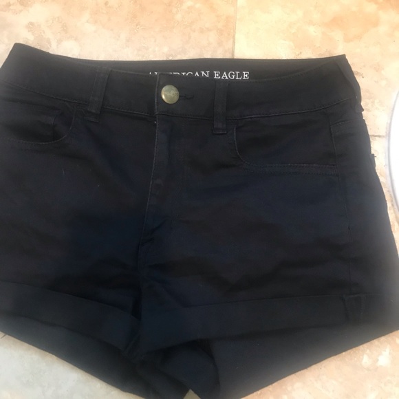 Shorts - Picture 1 of 3